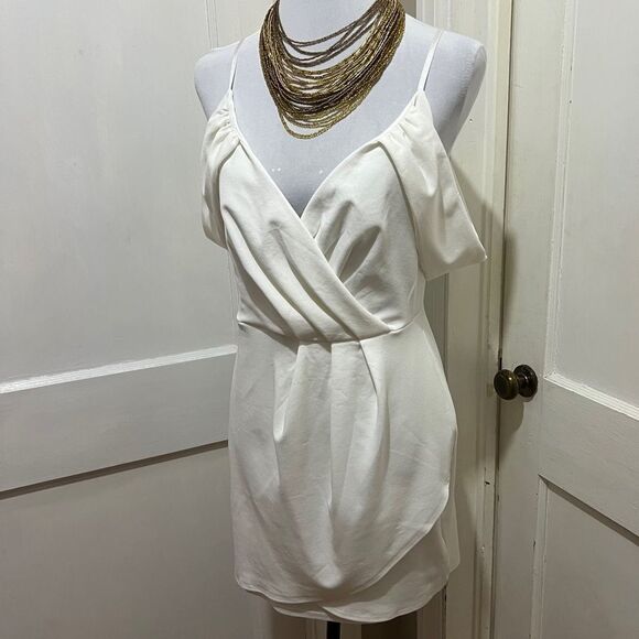 Sarah LA White Grecian Style Mini Cocktail Dress Womens Medium - Picture 1 of 12